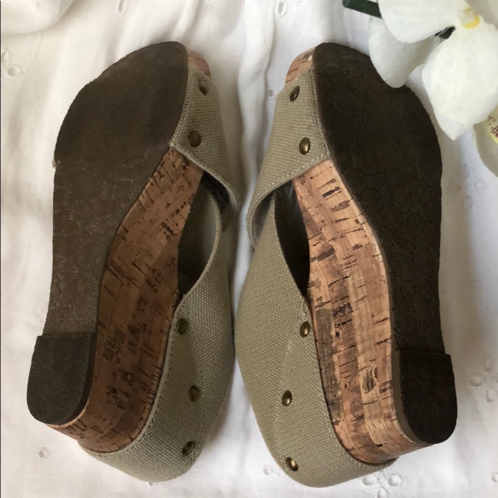 shoe - Picture 5 of 6